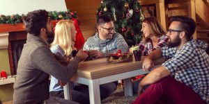 Münchner Singles feiern zusammen Weihnachten